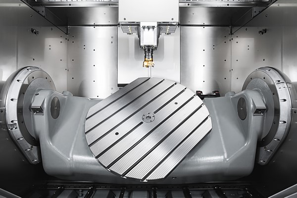 Przestrzeń robocza ze stołem obrotowym wychylnym Ø 900 x 750